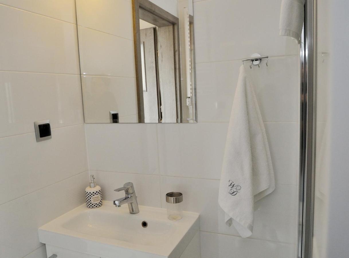 Willa Dobrylko II -Apartamenty Rewa Cameră foto